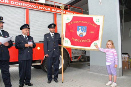 Slavnostní předání členských průkazů  Mladým hasičům (30)