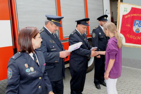 Slavnostní předání členských průkazů  Mladým hasičům (58)