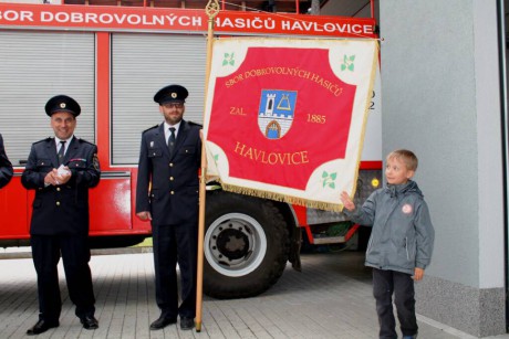 Slavnostní předání členských průkazů  Mladým hasičům (61)