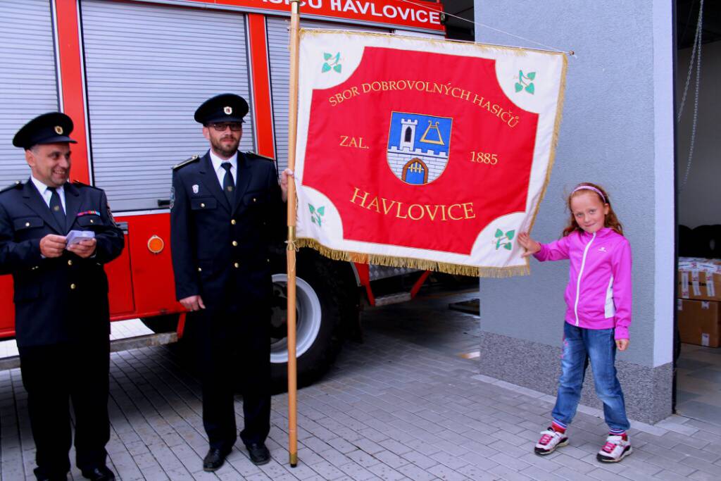 Slavnostní předání členských průkazů  Mladým hasičům (51)